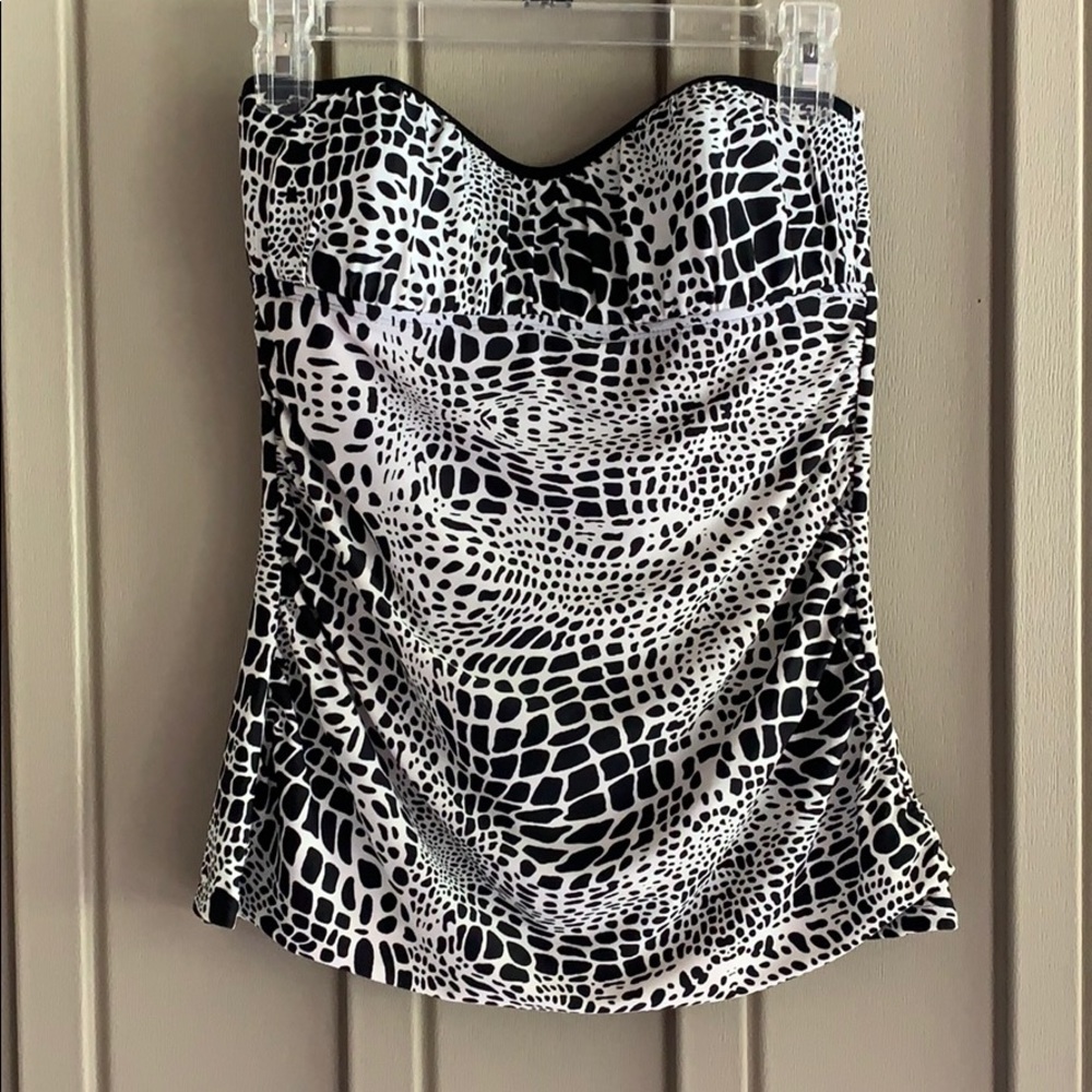 Your Best Look Black & White Swim Suit Top size 8